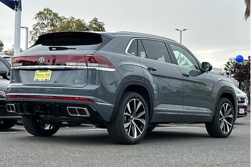 2025 Volkswagen Atlas Cross Sport 2.0T SEL Premium