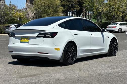2022 Tesla Model 3 Performance