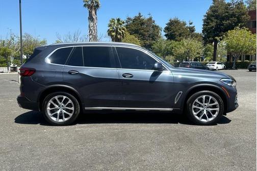 2022 BMW X5 sDrive40i