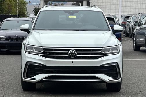2022 Volkswagen Tiguan 2.0T SEL R-Line 4MOTION