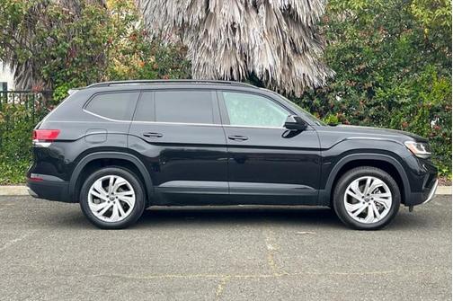 2021 Volkswagen Atlas 3.6L SE w/Technology