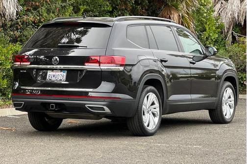 2021 Volkswagen Atlas 3.6L SE w/Technology