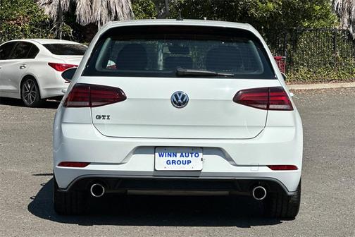 2018 Volkswagen Golf GTI 2.0T S 4-Door