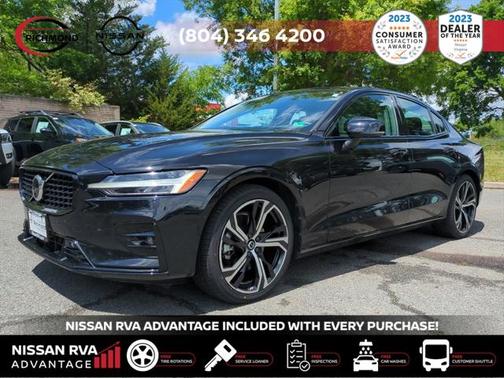 2024 Volvo S60 B5 Plus Dark Theme