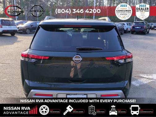 2025 Nissan Pathfinder SL FWD