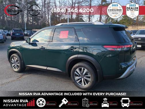 2025 Nissan Pathfinder SL FWD