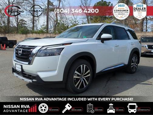 2025 Nissan Pathfinder Platinum FWD
