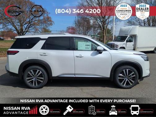 2025 Nissan Pathfinder Platinum FWD