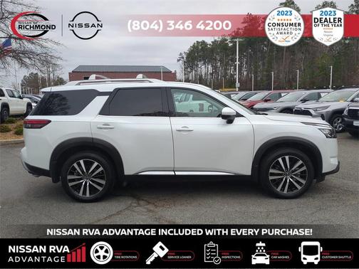 2025 Nissan Pathfinder Platinum FWD