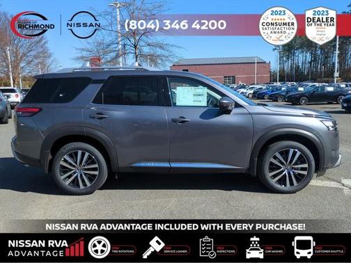 2025 Nissan Pathfinder Platinum 4WD