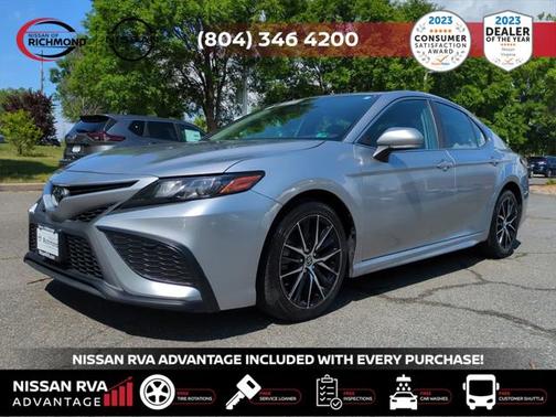 2022 Toyota Camry SE