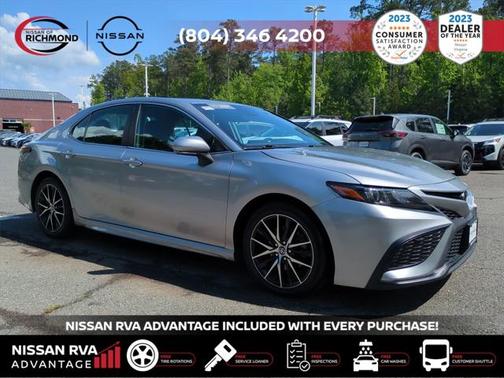 2022 Toyota Camry SE