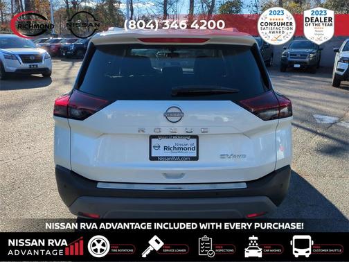 2022 Nissan Rogue SV