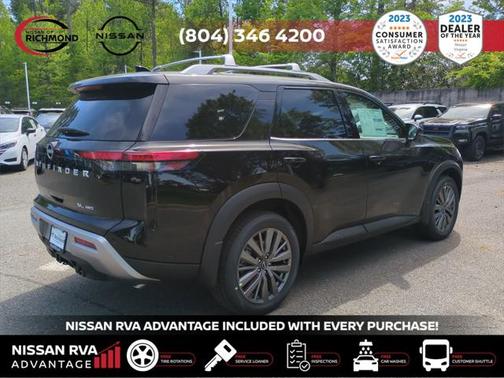 2025 Nissan Pathfinder SL 4WD