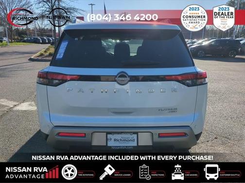 2025 Nissan Pathfinder Platinum 4WD