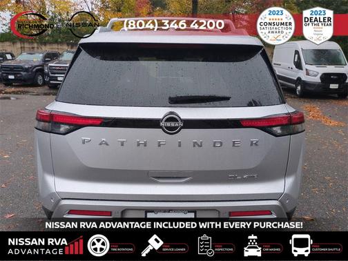 2025 Nissan Pathfinder SL 4WD