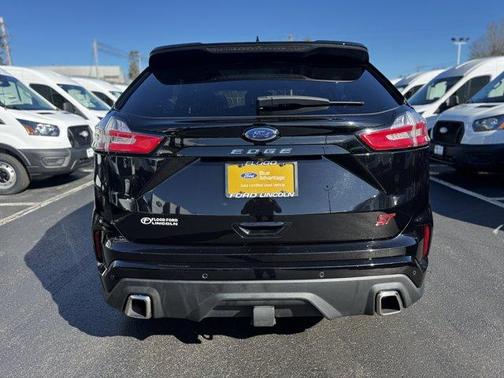 2024 Ford Edge ST