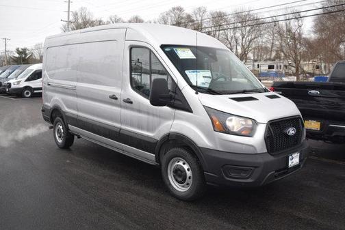 2026 Ford Transit-250 148 WB Medium Roof Cargo