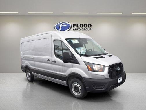 2026 Ford Transit-250 148 WB Medium Roof Cargo