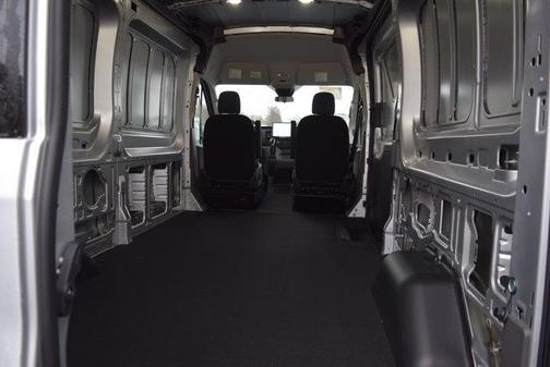 2026 Ford Transit-250 148 WB Medium Roof Cargo