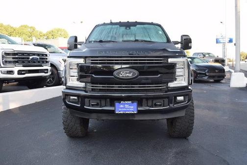 Black 2019 Ford F-250 Lariat