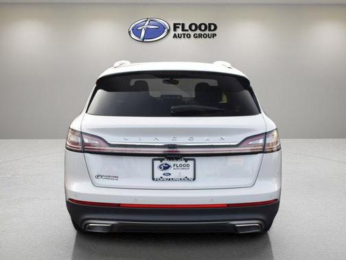 2021 Lincoln Nautilus Reserve