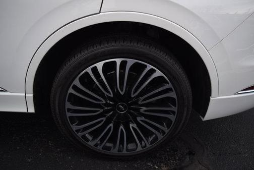 White 2025 Lincoln Aviator Black Label AWD