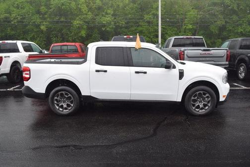 White 2024 Ford Maverick XLT