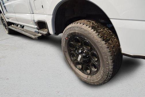 Glacier Gray Metallic 2026 Ford F-350 Lariat Super Duty