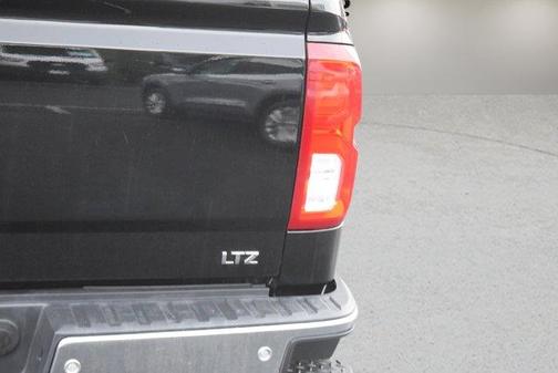 Black 2018 Chevrolet Silverado 1500 1LZ
