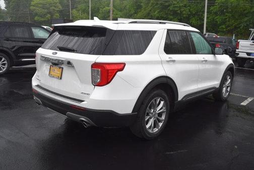 Gray 2023 Ford Explorer Limited