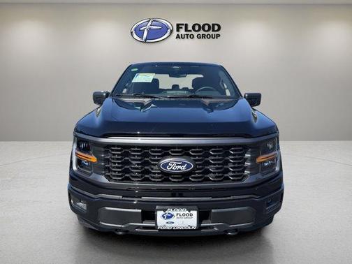 Agate Black Metallic 2026 Ford F-150 STX