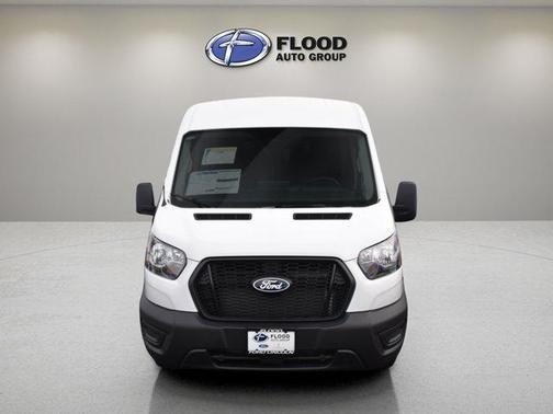 Oxford White 2026 Ford Transit-250 148 WB Medium Roof Cargo