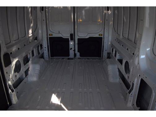 2026 Ford Transit-250 148 WB Medium Roof Cargo