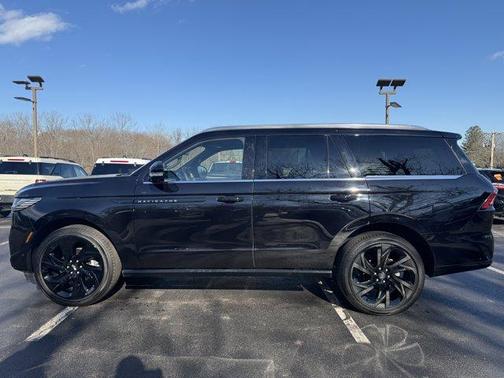 Black 2025 Lincoln Navigator Black Label