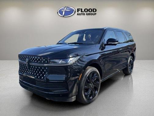 Black 2025 Lincoln Navigator Black Label