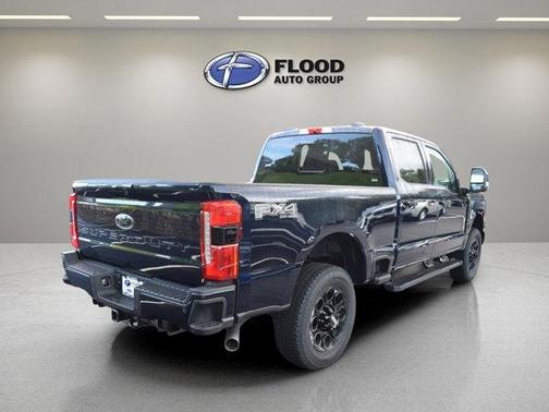 2025 Ford F-350 Lariat Super Duty
