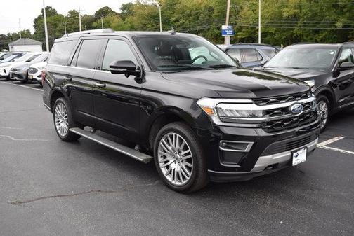 Black 2023 Ford Expedition Limited