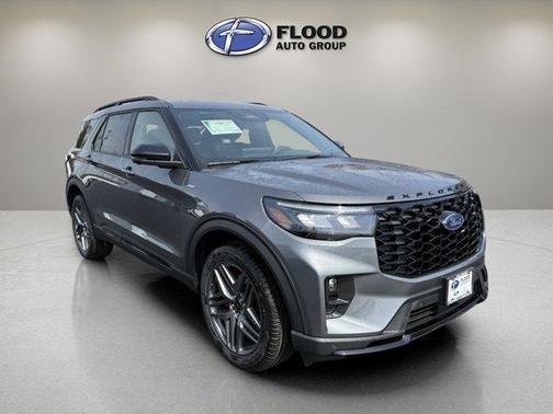Carbonized Gray Metallic 2026 Ford Explorer ST-Line