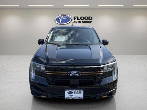 Shadow Black 2026 Ford Maverick Tremor