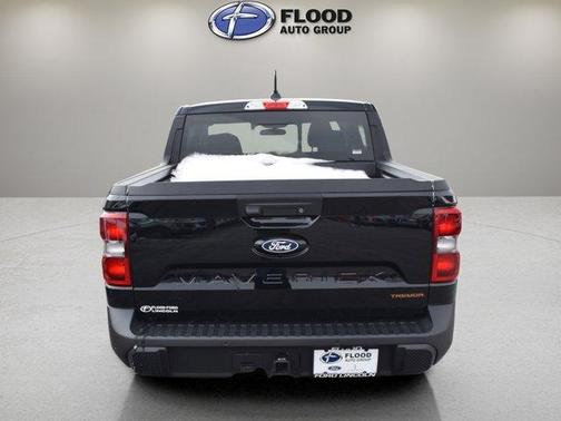 Shadow Black 2026 Ford Maverick Tremor