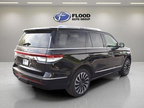 2022 Lincoln Navigator Black Label