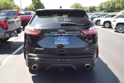 2021 Ford Edge ST
