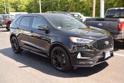 2021 Ford Edge ST