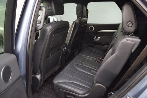 2020 Land Rover Discovery Landmark