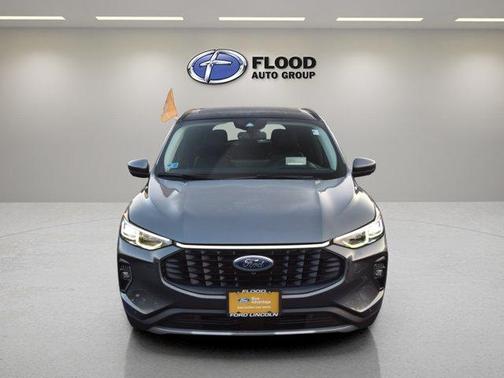 Gray 2023 Ford Escape Platinum