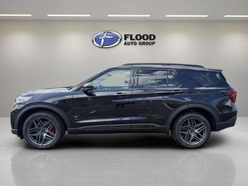 Agate Black Metallic 2026 Ford Explorer ST-Line