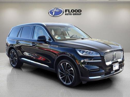 2022 Lincoln Aviator Reserve AWD