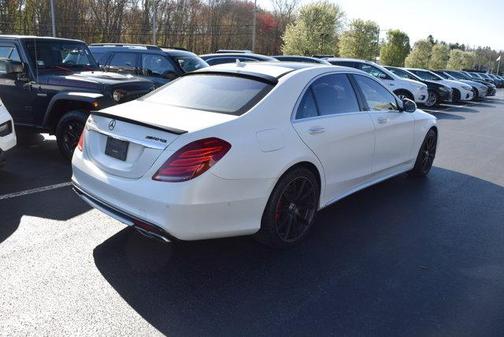 2016 Mercedes-Benz AMG S AMG S 63 4MATIC