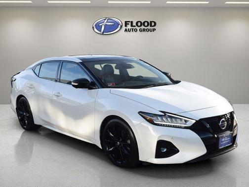 2021 Nissan Maxima SR